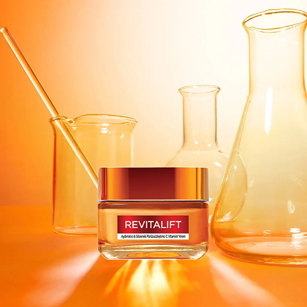 L'Oreal Paris Revitalift Clinical Brightening & Pore Smoothing Vitamin C Cream 50 ml - alotasawkli