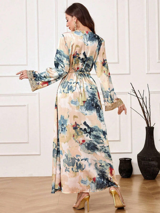 Al Najma فستان أنيق ذو نقشة زهرية وحشوة للمرأة, أناقة عربية, موسم الخريف, محتشم - alotasawkli