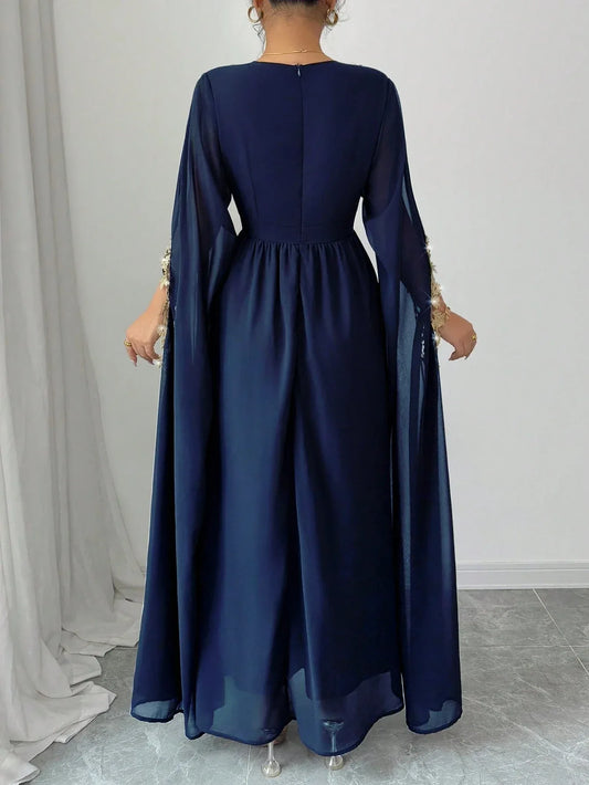 Rafferiza رداء نسائي أنيق من الشيفون على شكل كيب مزين بالدانتيل على الخصر وياقة على شكل حرف V، أكمام واسعة، موضة سيدات عربيات، انيق، مناسب لشهر رمضان، كاجوال، عباءة، لون سادة - alotasawkli