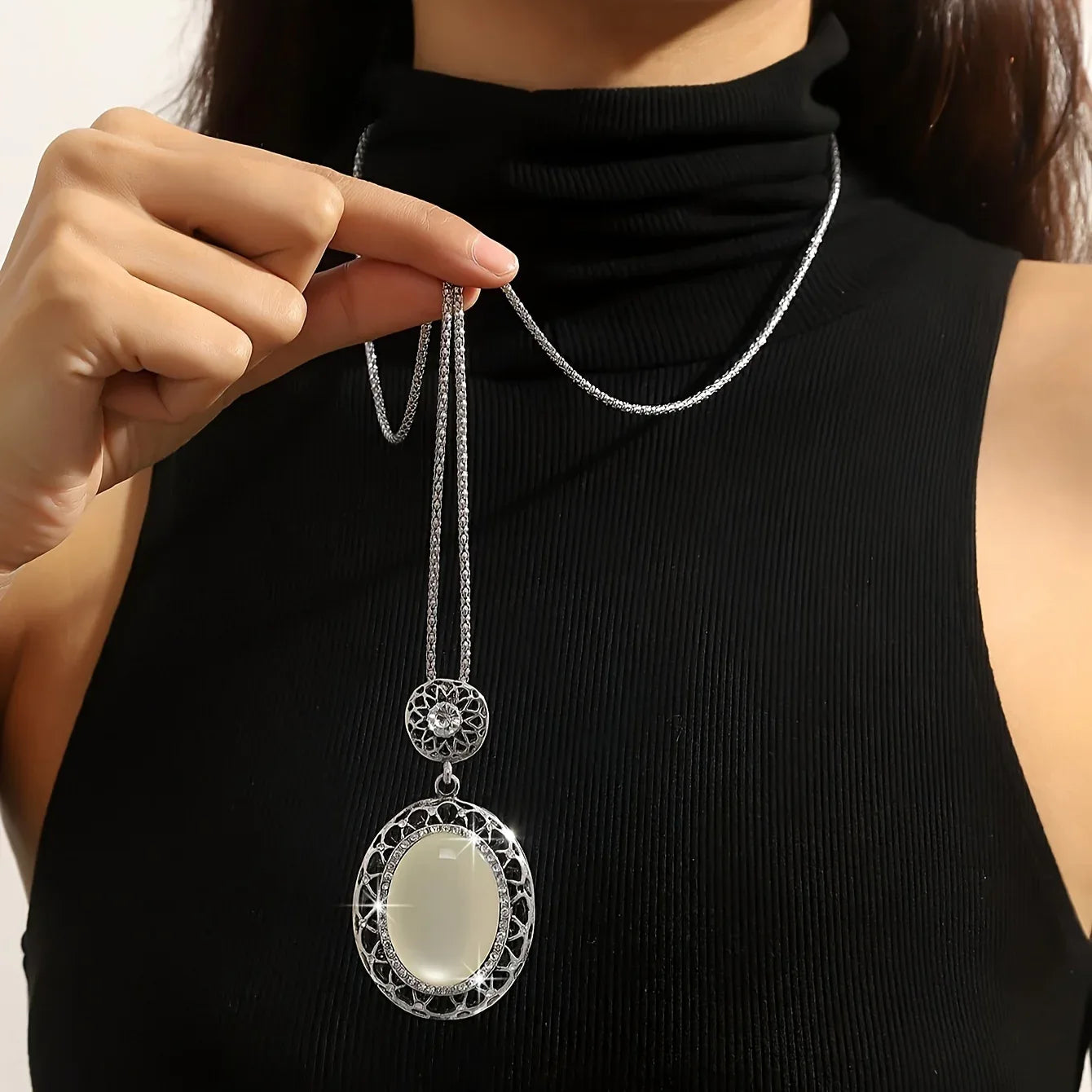 TEMU-New Stylish Oval Pendant Necklace with a Unique Vibe - alotasawkli