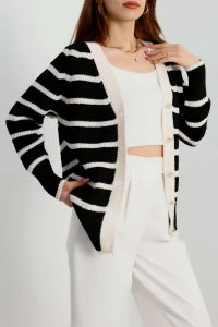 Women’s Striped Knitwear Cardigan – Burgundy & Latte
