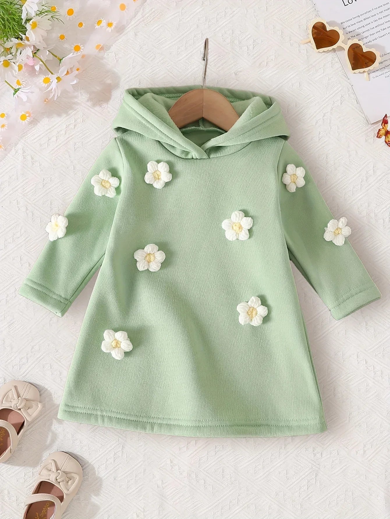 Thickened Winter Casual Dress for Baby Girls with 3D Floral Design, Long Sleeves, And a Hood, Perfect for Little Princesses. - alotasawkli
