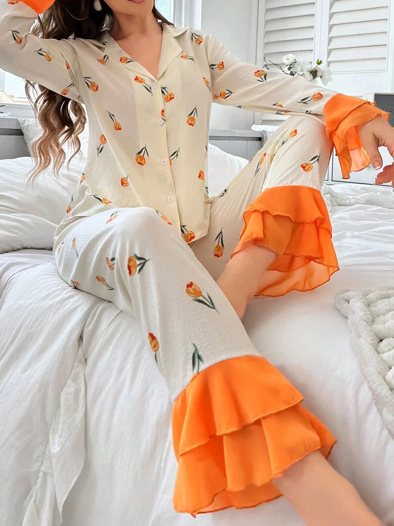 SHEIN-GLISH CottageSlumber Women's Pajama Set with Floral Print - alotasawkli