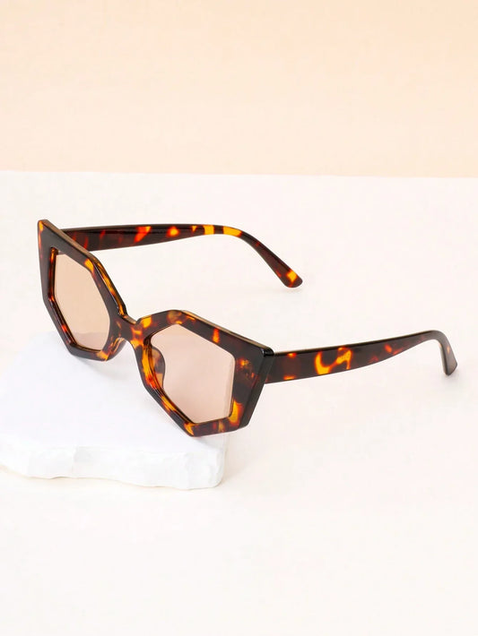 SHEIN-Classic cat-eye sunglasses for men and women, trendy pairs for street style - alotasawkli