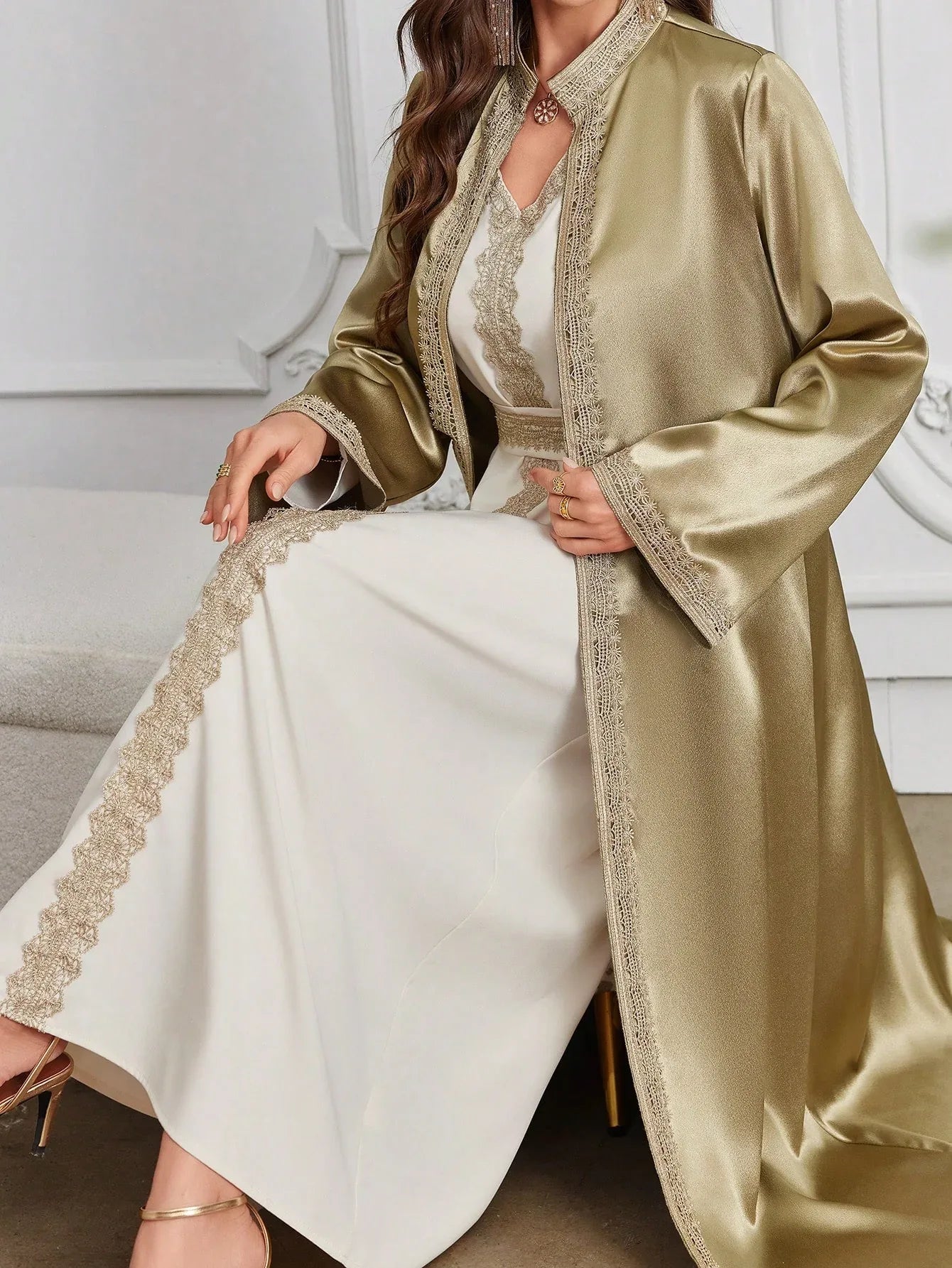 Al Najma فستان منقط من الدانتيل قابل للإزالة والغسيل، ردائي أزياء، عباءة للاستخدام اليومي أو الاحتفالات أو التجمعات أو السفر - alotasawkli
