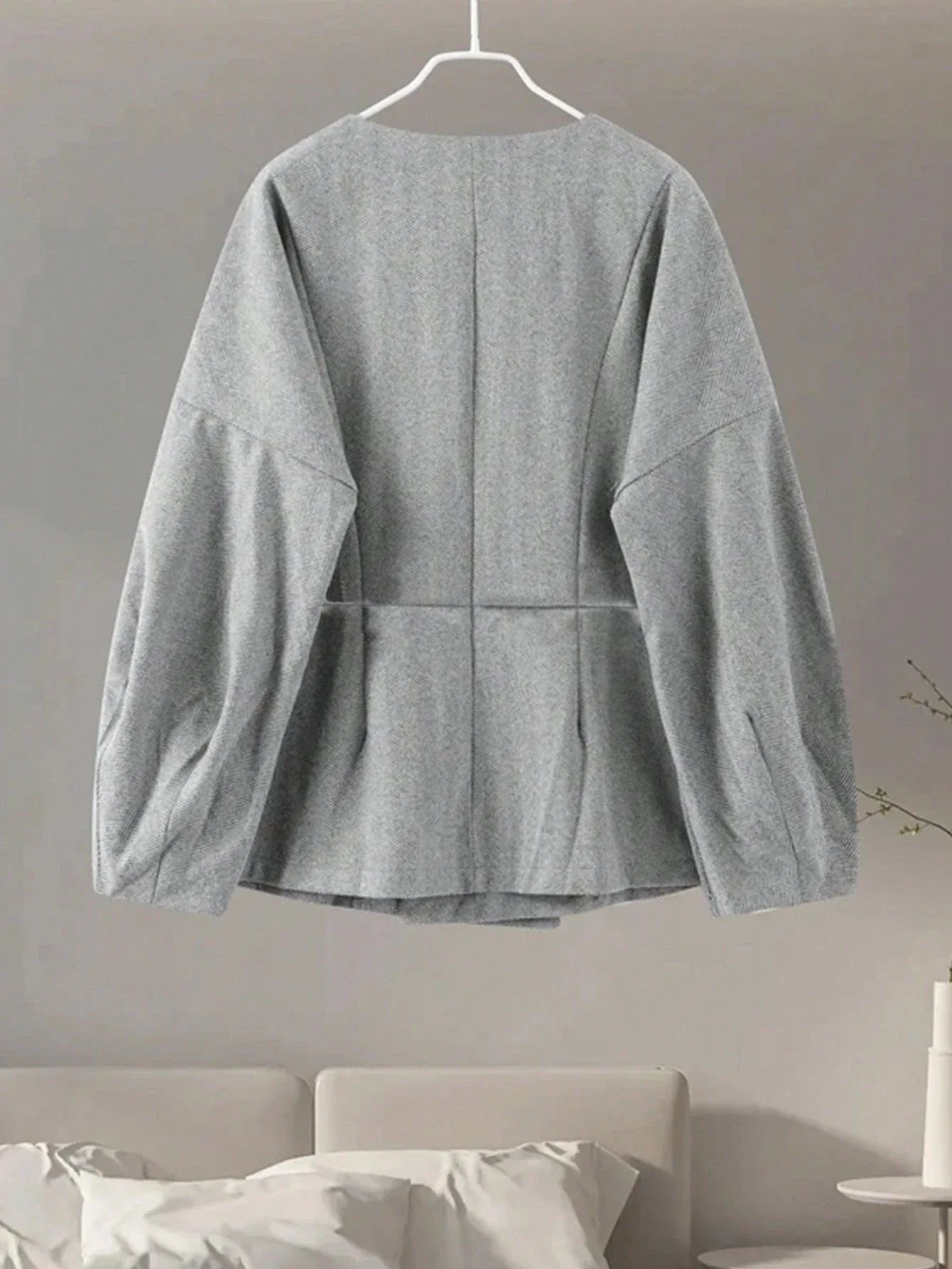 SHEIN-A stylish, casual, single-color suit set with front buttons - alotasawkli
