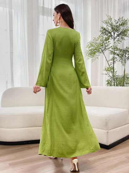 Al Najma فستان عربي محتشم أنيق بأكمام طويلة وياقة على شكل حرف V، بتطريز زخرفي، صيفي، مع ربطة جانبية، فستان كامل الطول على شكل جلابية كفتان - alotasawkli