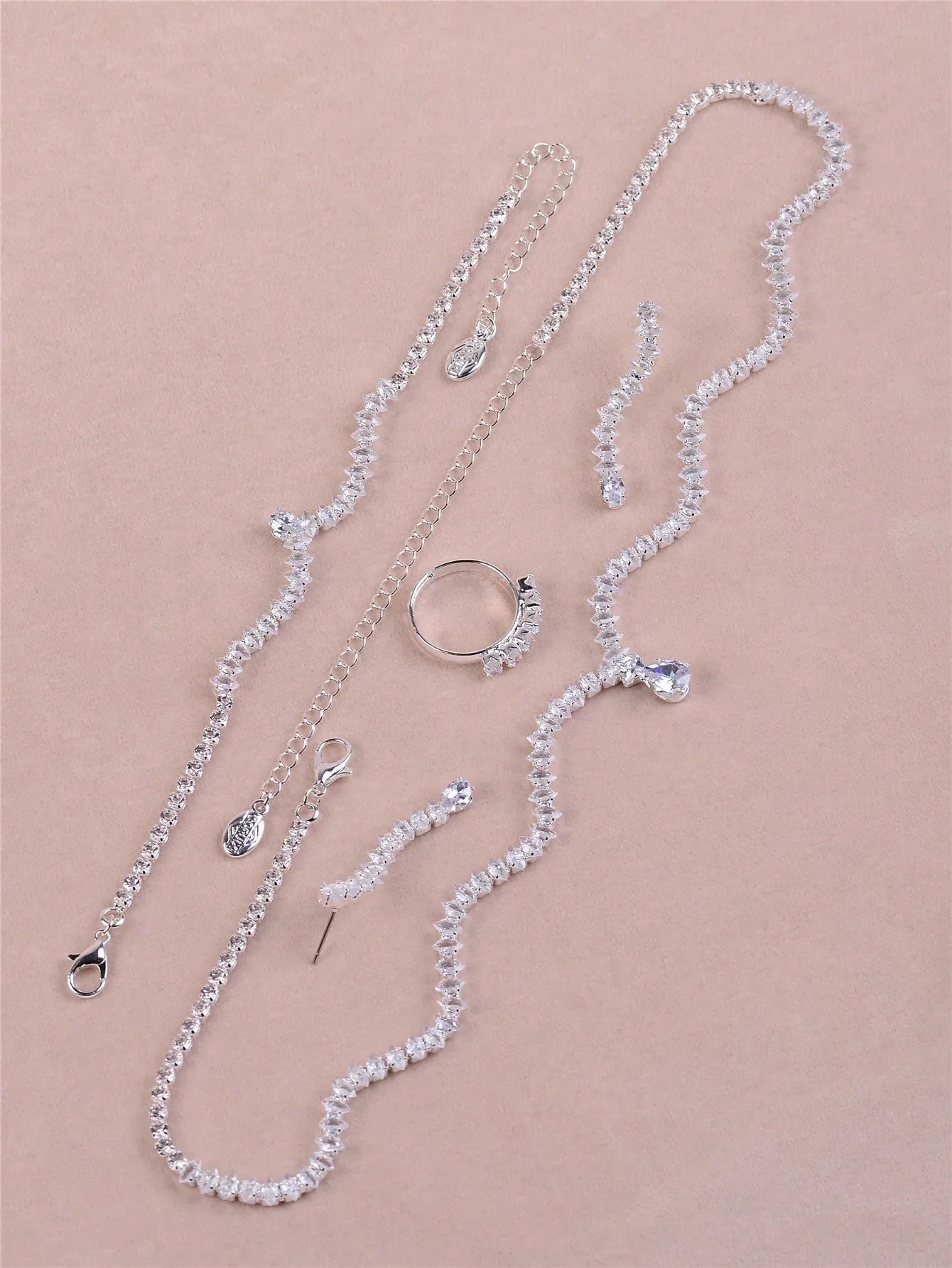 CORUIXI طقم قلادة نسائي موضة مرصع بالزركونيا المكعبة، سلسلة بشكل قطرة ماء وحذوة الحصان بلون الفضة، مناسب للزفاف والحفلات والهدايا - alotasawkli