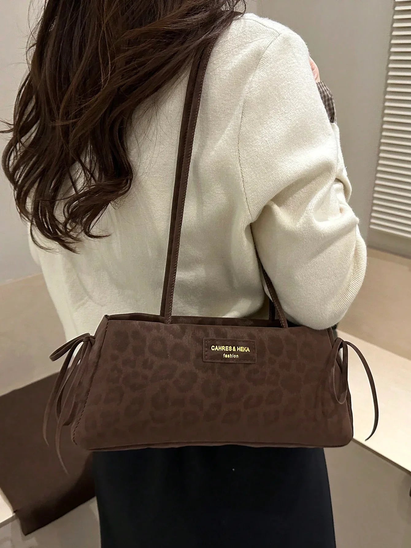 Wild & Work Ready Leopard Print Handbag - alotasawkli