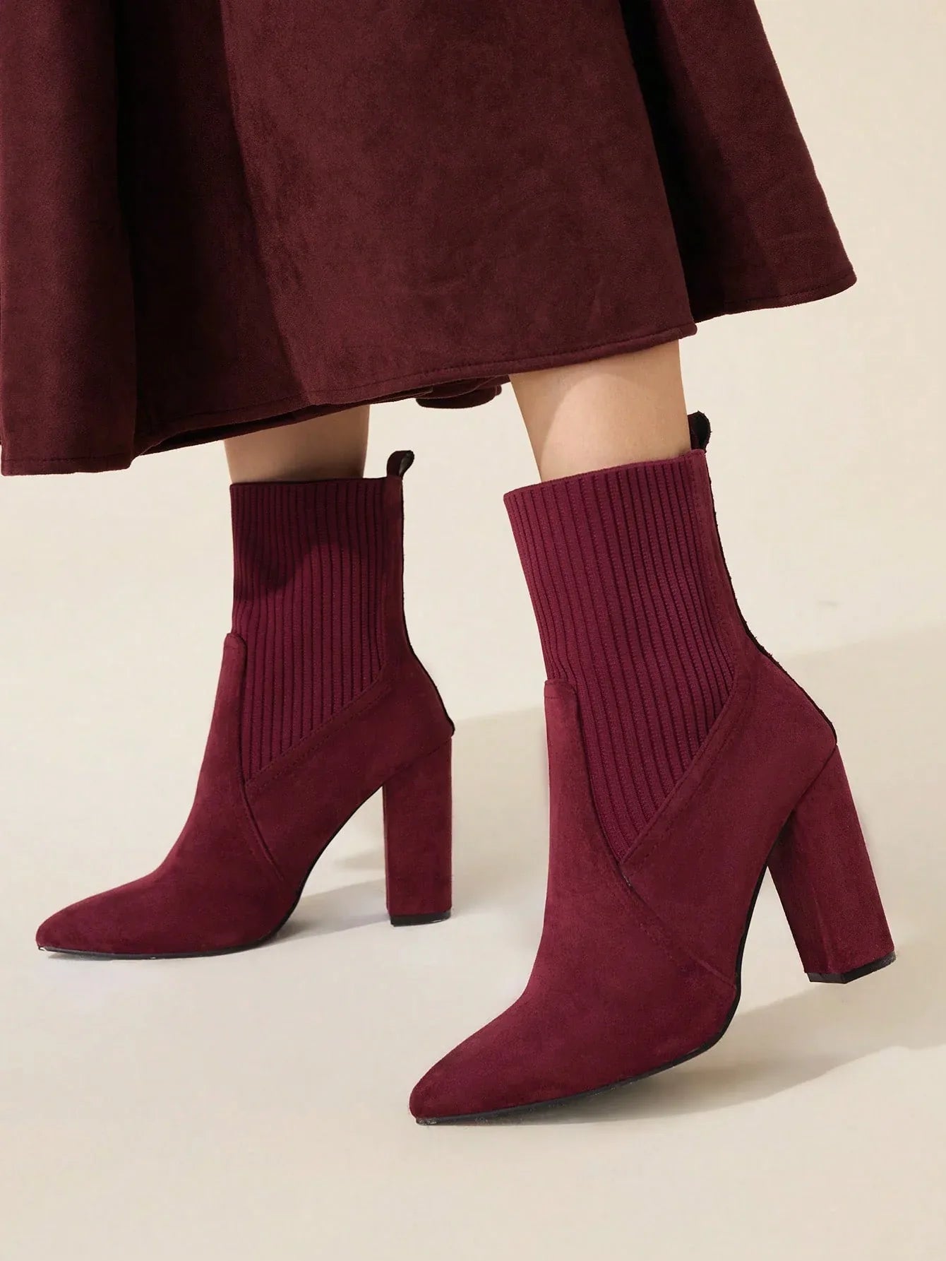 CUCCOO BASICS: Versatile Mid-Calf Chunky Heels - alotasawkli