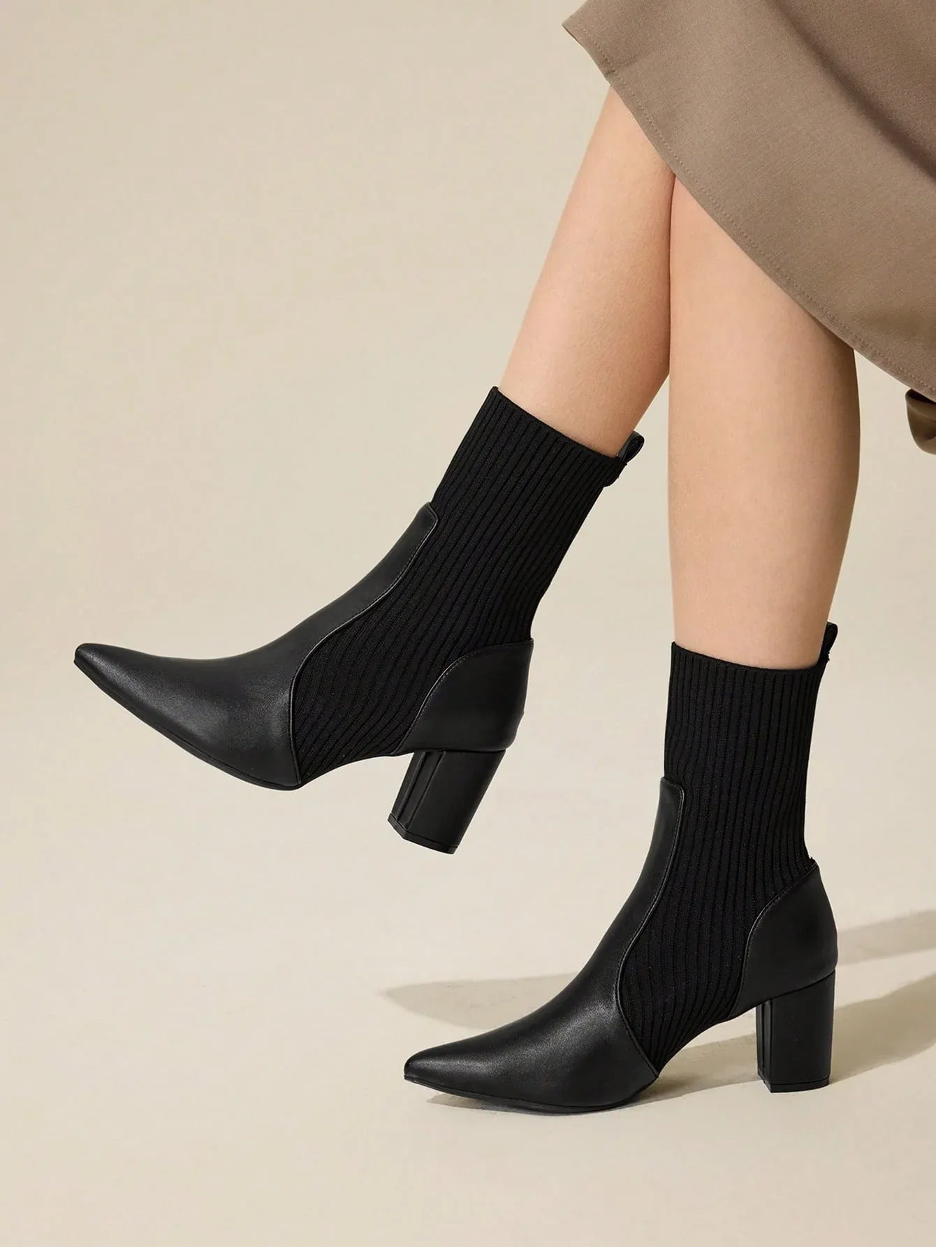 CUCCOO BASICS: Versatile Mid-Calf Chunky Heels - alotasawkli