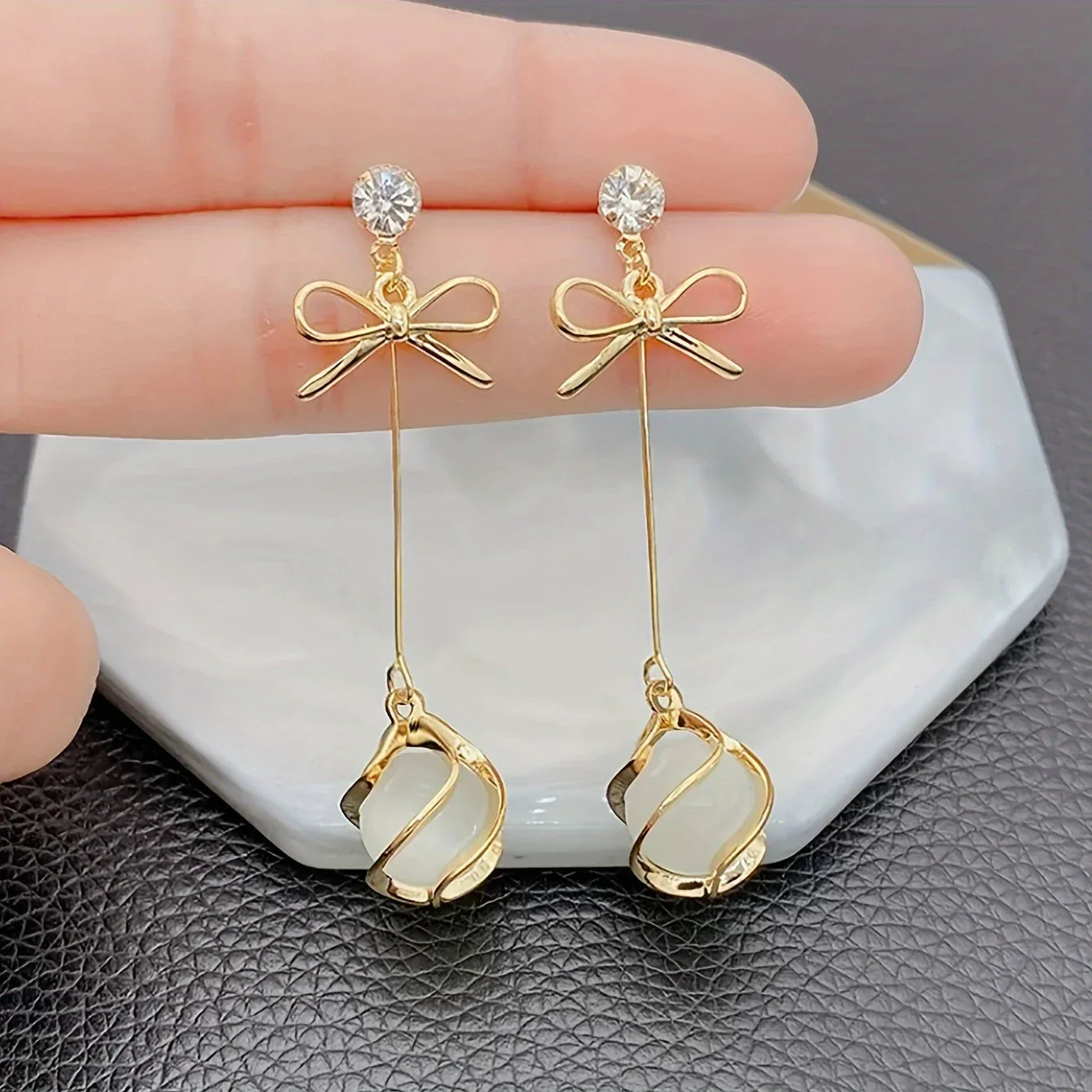 [1 Pair Elegant Earrings] 1 Pair Elegant Minimalist Long Earrings - alotasawkli