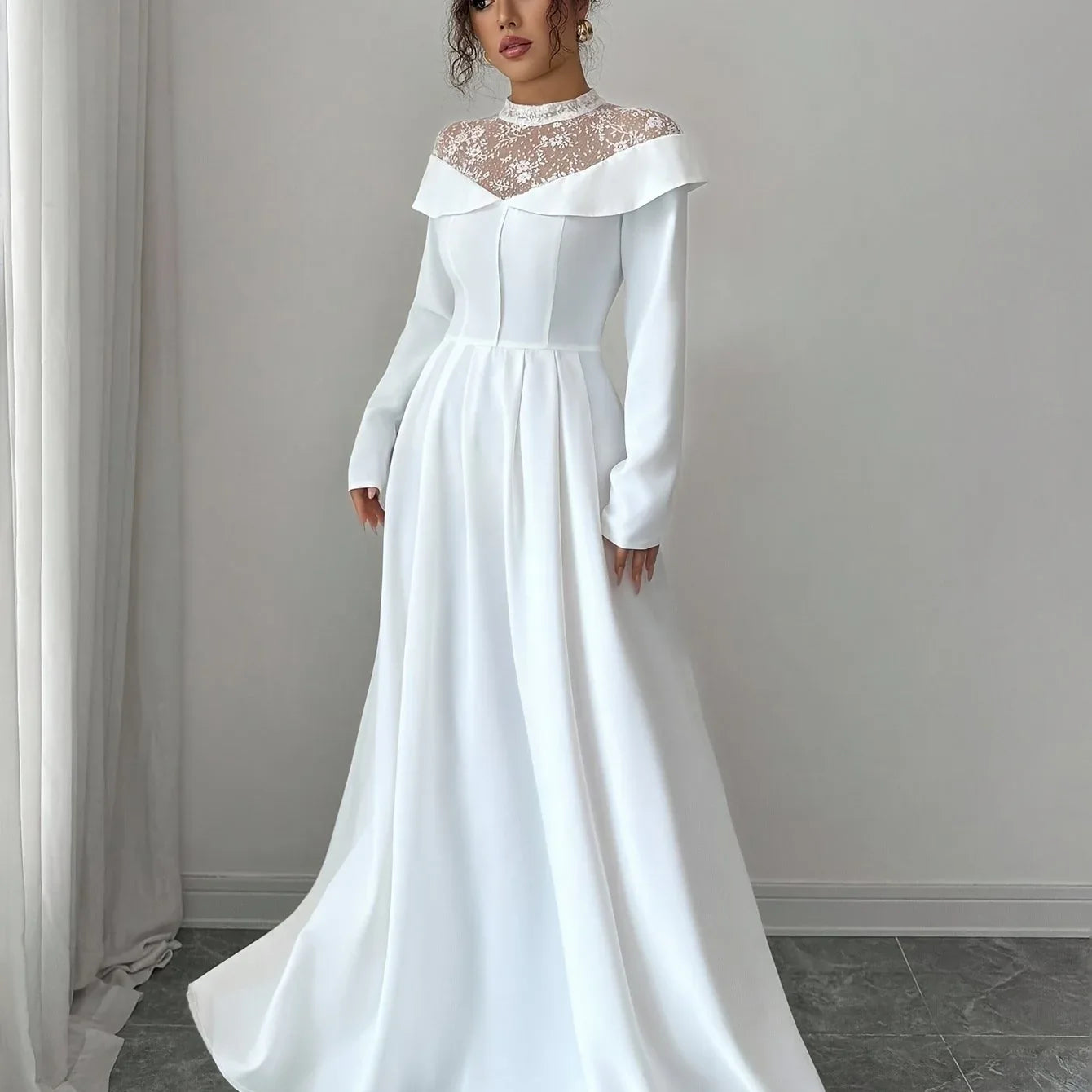Elegant White A-Line Maxi Dress with Mesh Panel - alotasawkli