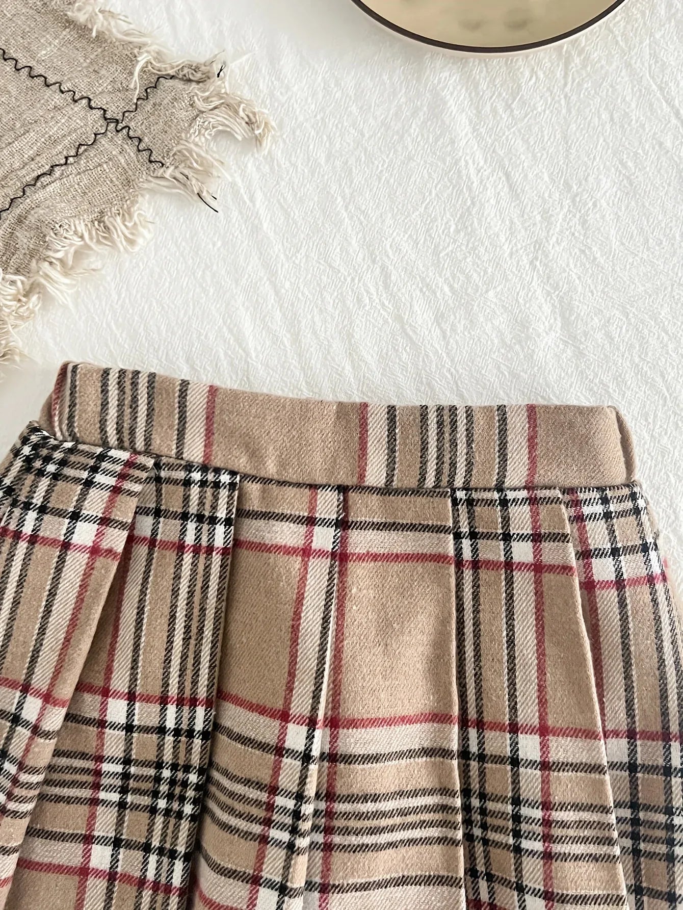 2pcs Autumn and Winter Butterfly Fly Sleeve Ruffle Sleeve Open Top+pleated Plaid Skirt Set, Fashionable and Simple, Suitable for Birthday Gifts, Daily Wear, Perfect for Outdoor - alotasawkli