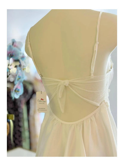 فستان ليلي من الساتان الدقيق وال دانتيل الأبيض "Honeymoon Touch" 6890 - alotasawkli