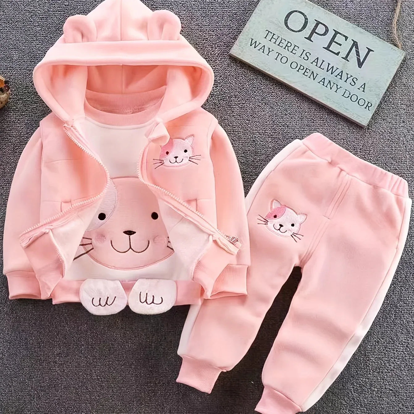TEMU-Cute Cartoon Cat Three-Piece Set for Babies in Autumn And Winter - alotasawkli