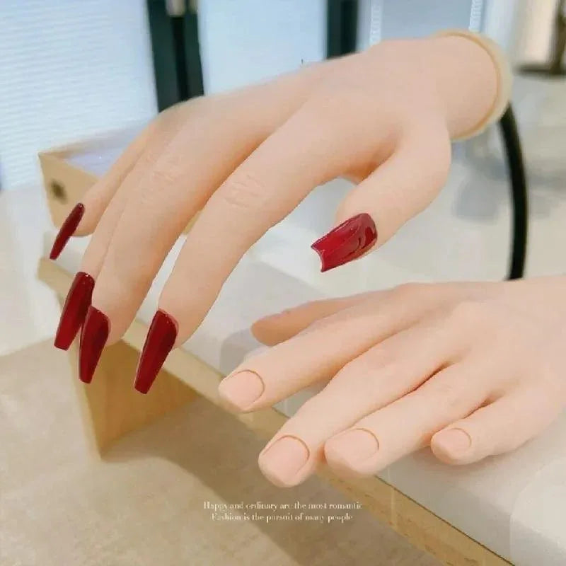 TEMU-Flexible Plastic Finger Model for Practicing Nail Art - alotasawkli
