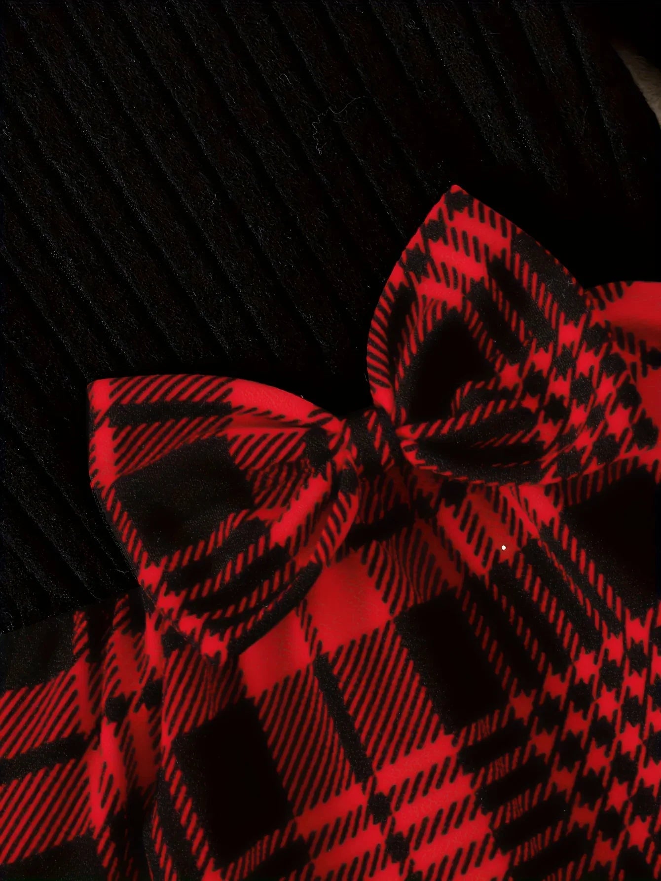 A Long-Sleeved Dress for Girls Featuring a Checkered Pattern And a Bow Decoration with Flutter Sleeves - alotasawkli