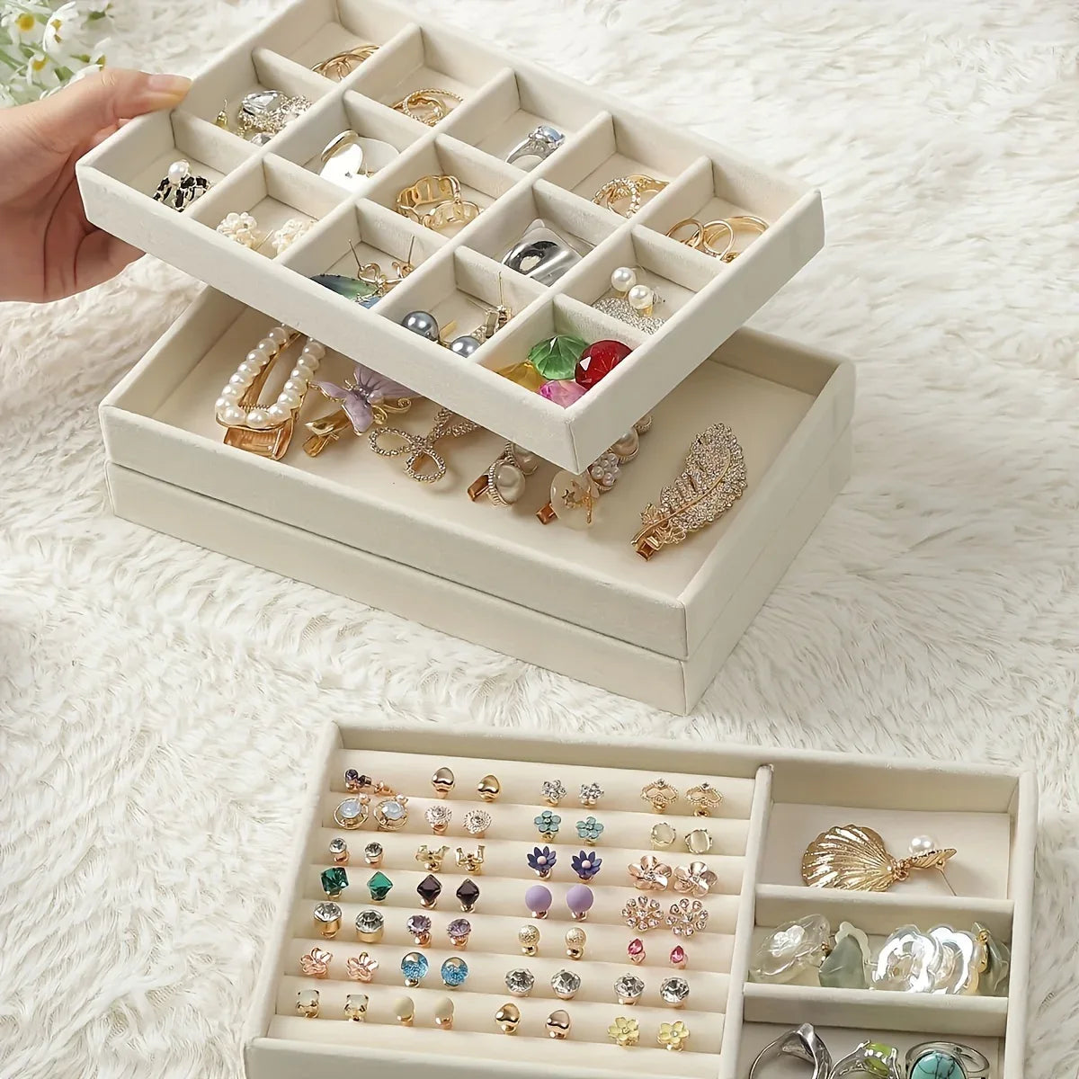 TEMU-4pcs/Set of Simple Flannel Jewelry Trays - alotasawkli