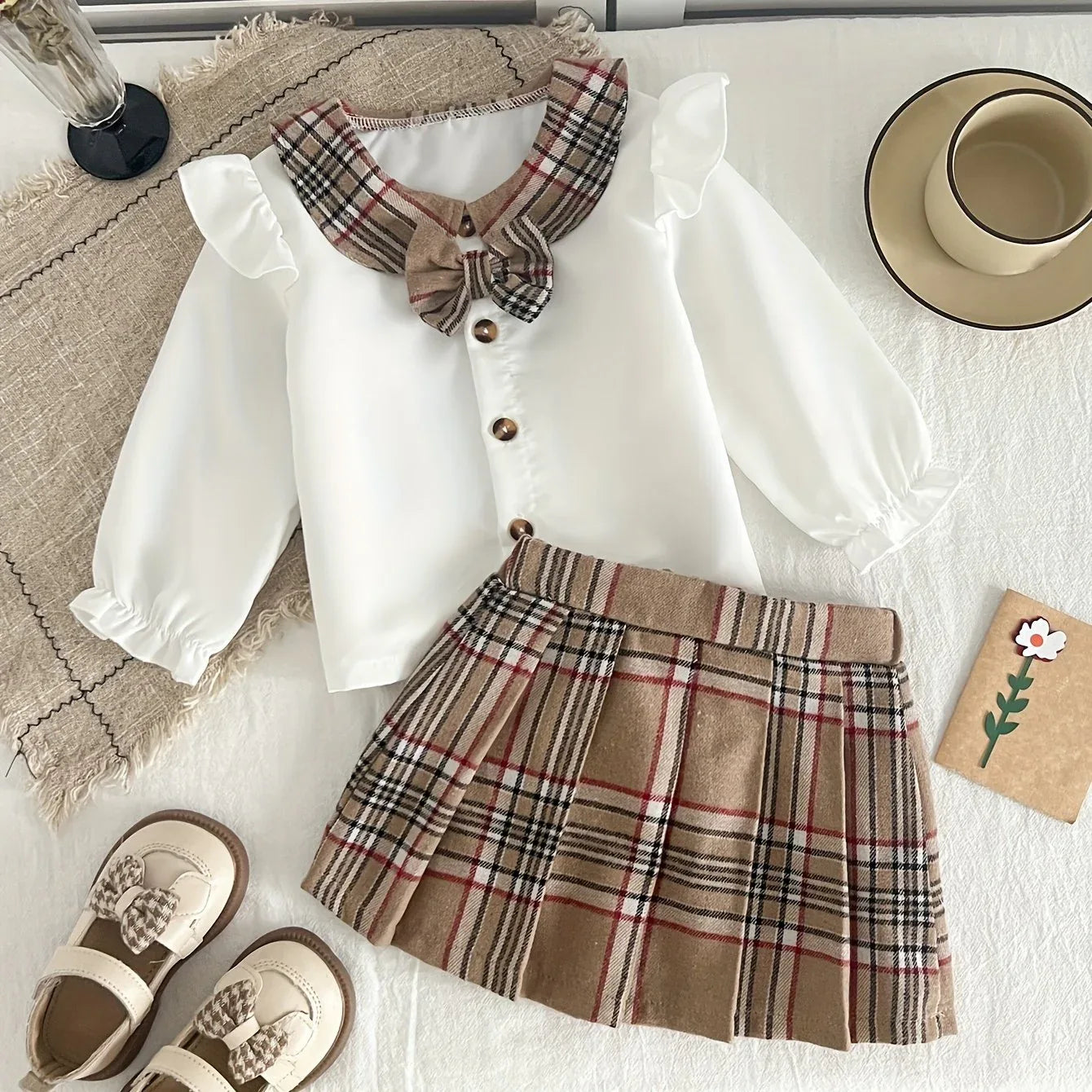 2pcs Autumn and Winter Butterfly Fly Sleeve Ruffle Sleeve Open Top+pleated Plaid Skirt Set, Fashionable and Simple, Suitable for Birthday Gifts, Daily Wear, Perfect for Outdoor - alotasawkli