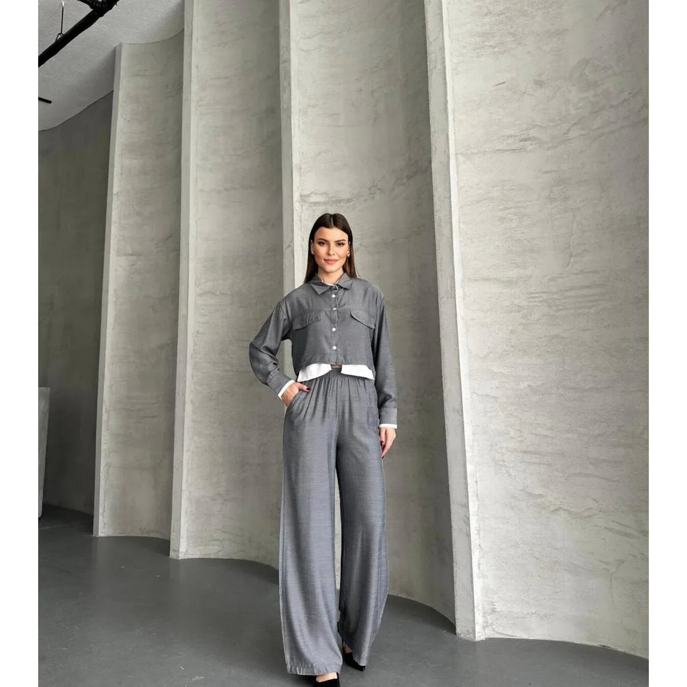 مجموعة قميص كروب واسع الأرجل للنساء من VOLT CLOTHING مع تفاصيل جيب - alotasawkli