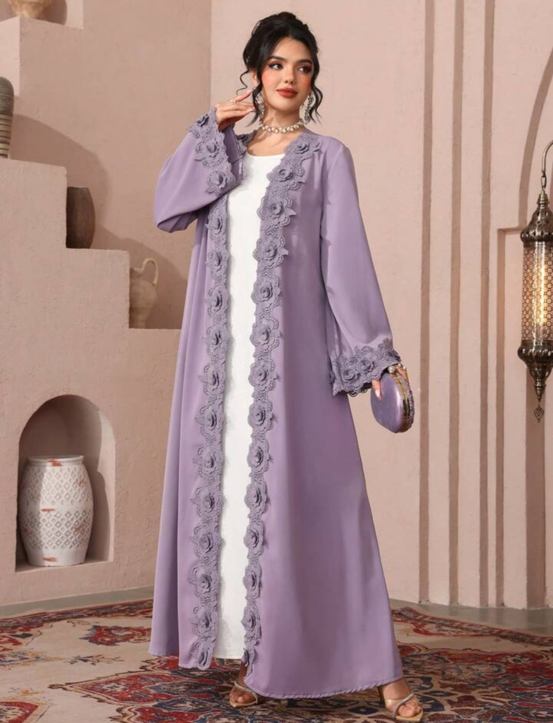 Al Najma Elegante en sierlijke, getailleerde, romantische paarse damesabaya