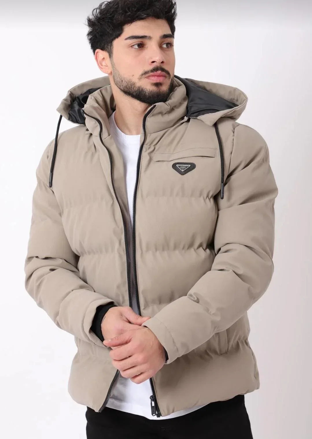 جاكيت رجالي منفوخ (Puffer) بقلنسوة - دافئ، عصري ومقاوم للرياح - alotasawkli