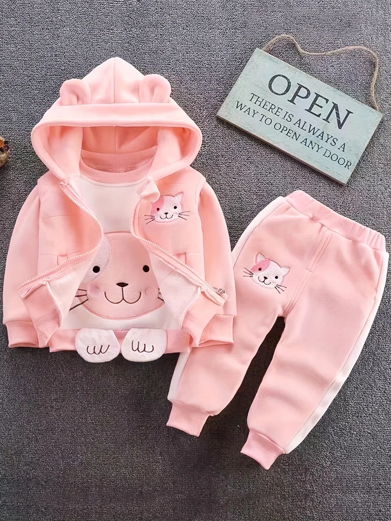 TEMU-Cute Cartoon Cat Three-Piece Set for Babies in Autumn And Winter - alotasawkli