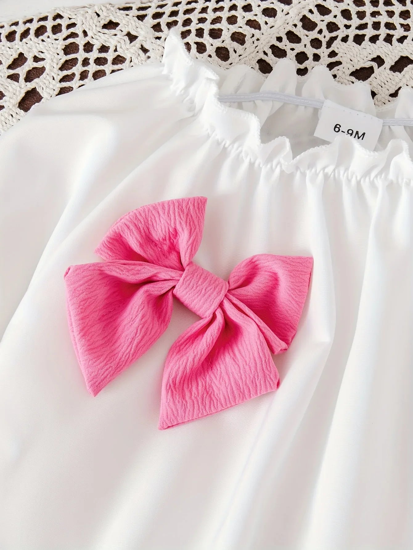 Girls' Autumn/Winter Oversized Bow Top + Four Bow Long Pants Set with Ruffled Collar, Sweet Princess Style, Warm, Perfect for Outdoor - alotasawkli