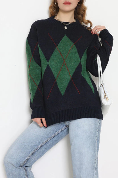 Women’s Argyle Knitwear Sweater – Navy Blue & Green