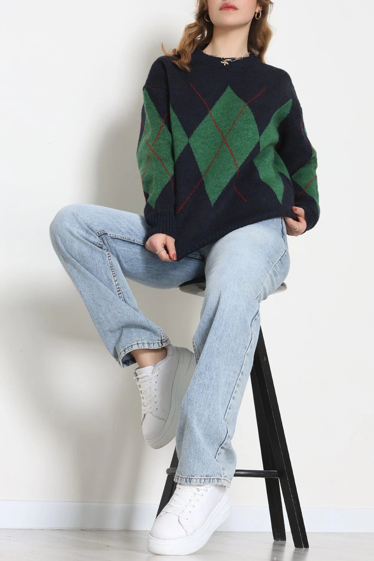 Women’s Argyle Knitwear Sweater – Navy Blue & Green