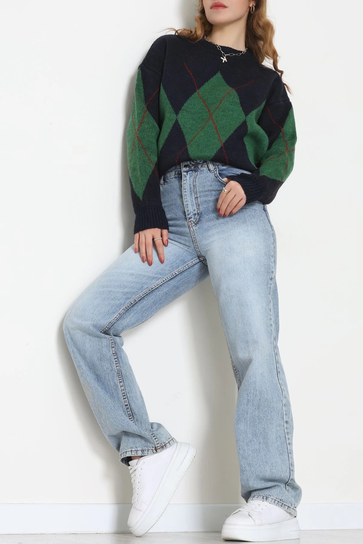 Women’s Argyle Knitwear Sweater – Navy Blue & Green