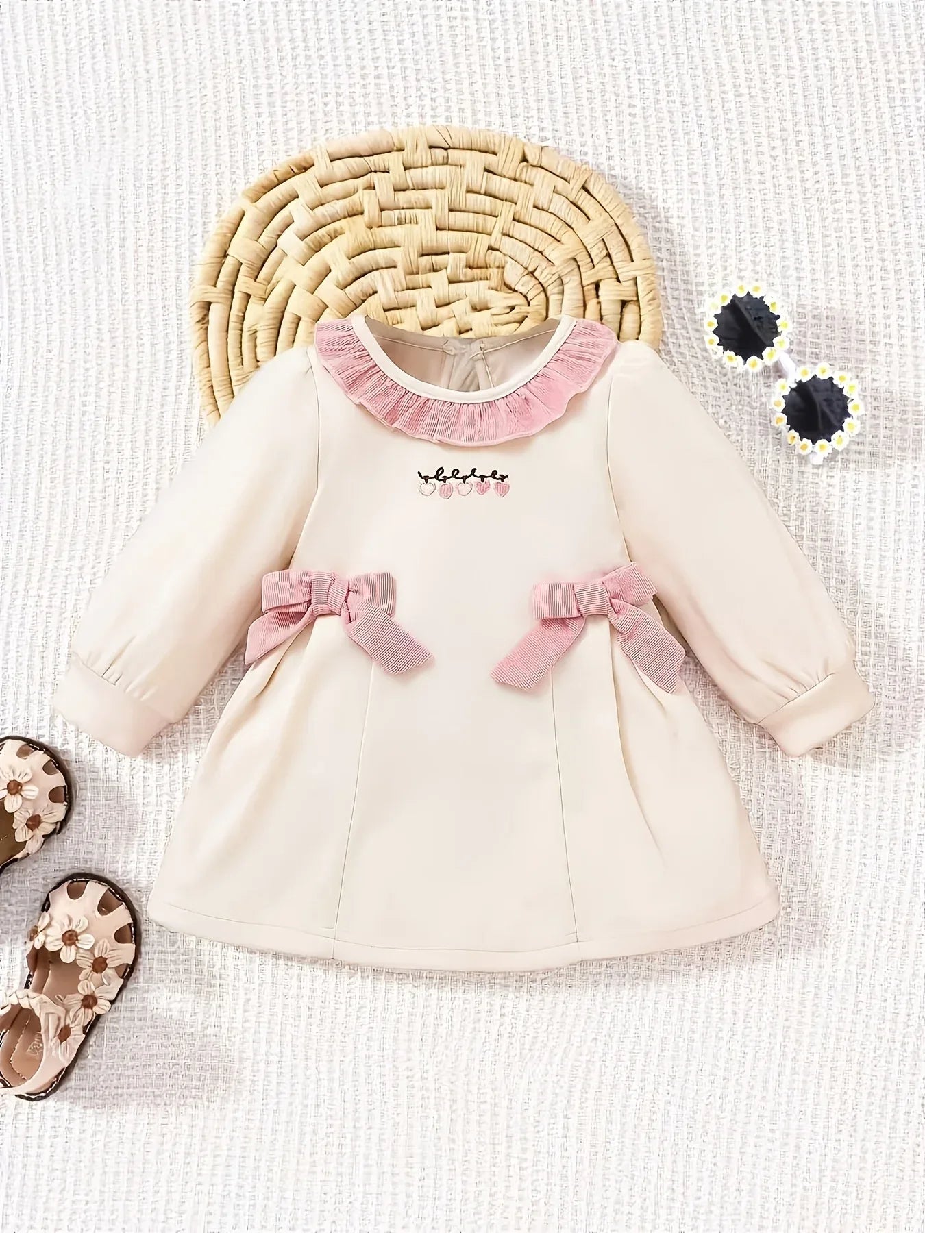1pc 's Long Sleeve Dress with Heart-Embellished Bow Waist - Solid Color Spring/Fall Dress, Machine-Washable Casual Outfit for Girls (1pc Dress) - Easy Diaper Change & Casual Attire - alotasawkli