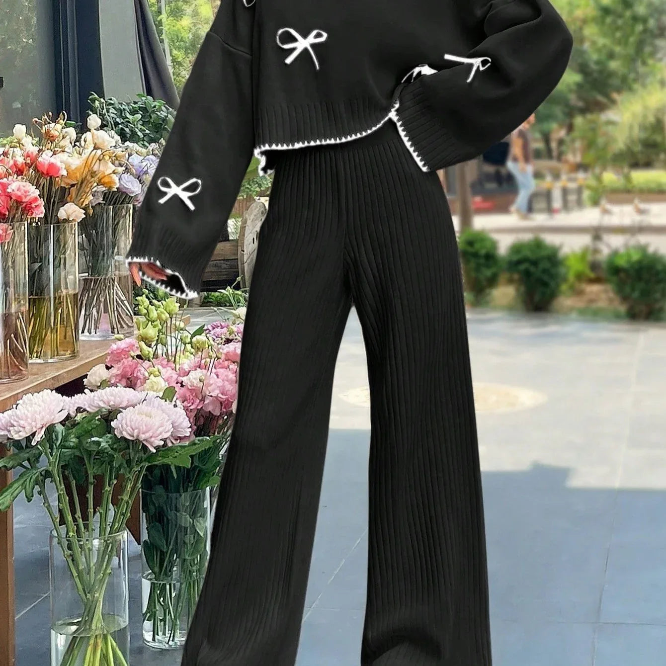 A 2pcs Women'S Set Consisting of a Simple Triko Top with Long Sleeves, Round Collar, And Filigree Decoration, And Pants. - alotasawkli