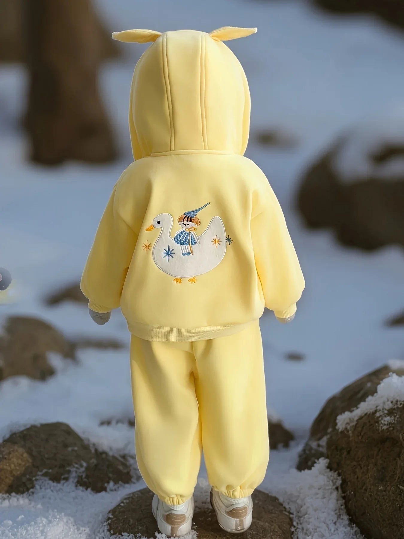 TEMU-Girls Cartoon Plus Velvet Thickened Hooded Sweatshirt Trousers - alotasawkli
