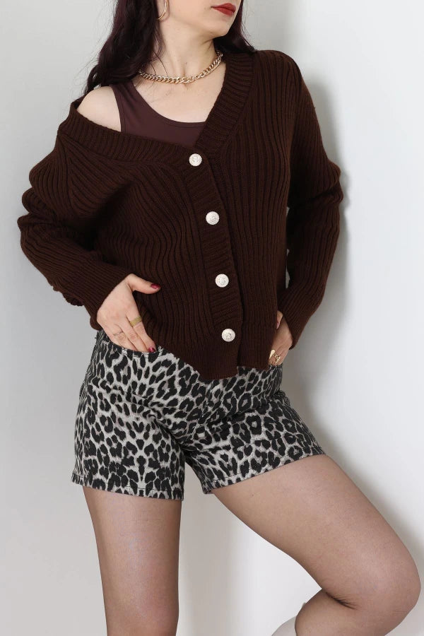 Women’s Button-Down Knitwear Cardigan – Brown