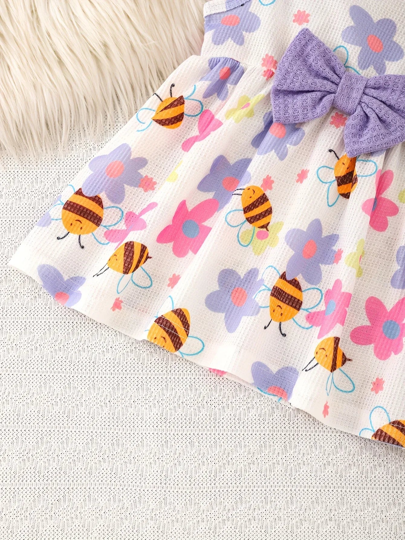 2pcs Autumn Winter Girl Purple Ruffle Jacket Button Decoration Bow Flower Little Bee Print Vest Dress, Suitable for Outdoor Play and Events, Casual Elegant, Fashionable Clothing, Perfect for Outdoor - alotasawkli