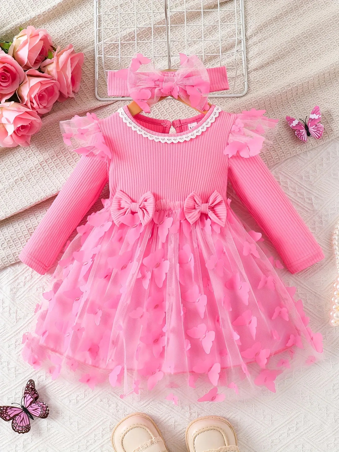 Spring And Autumn Style Dress for Baby Girls with Lace Round Neck, Bow Decoration, Mesh Splicing, And Flutter Sleeves, Developed for a Specific Purpose. - alotasawkli