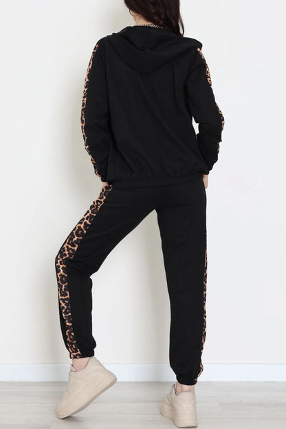 Women's Zippered Panel Two-Thread Tracksuit Set in Black