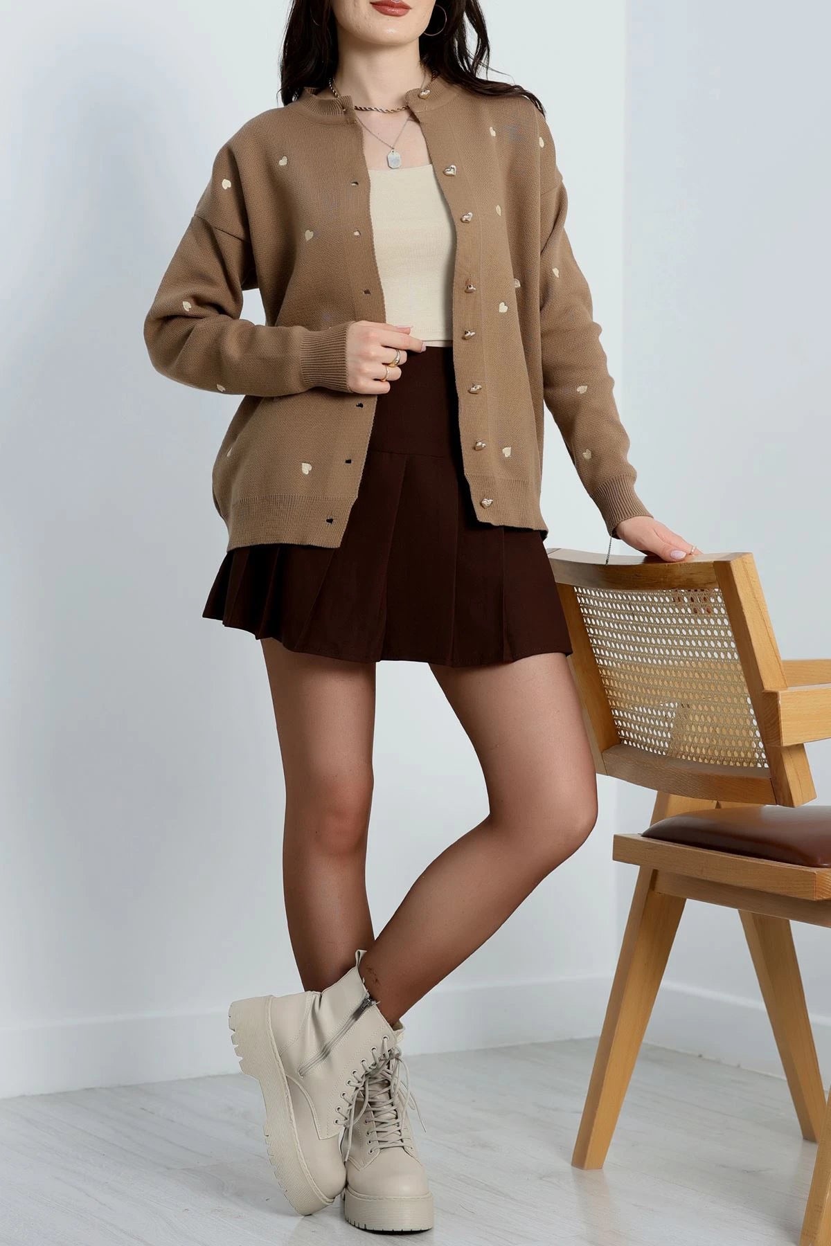 Women’s Heart Detail Knit Cardigan – Mocha & Latte