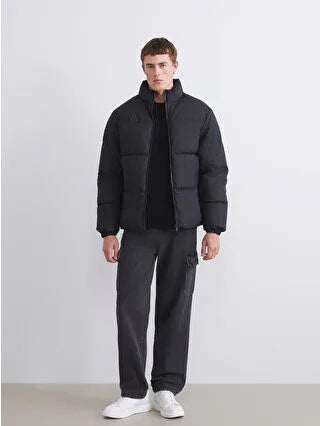 Black Relaxed Fit Stand-Up Collar Men's Puffer Jacket - alotasawkli