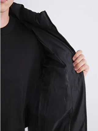 Black Relaxed Fit Stand-Up Collar Men's Puffer Jacket - alotasawkli