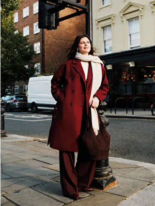Burgundy Double-Breasted Women's Cashmere Coat - alotasawkli