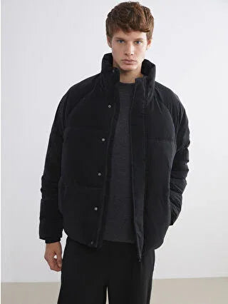 Black Relaxed Fit Stand-Up Collar Men's Puffer Jacket - alotasawkli