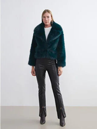 Women's Fur Coat with Petroleum Coat Collar - alotasawkli