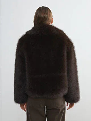 Brown Collar Women's Fur Coat - alotasawkli