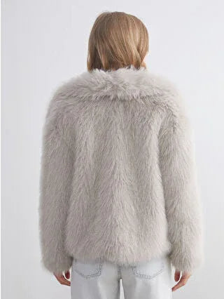 Beige Jacket Collar Women's Fur Coat - alotasawkli
