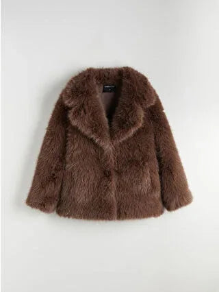 Brown Collar Women's Fur Coat - alotasawkli