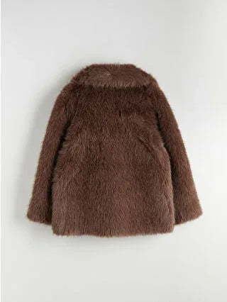 Brown Collar Women's Fur Coat - alotasawkli