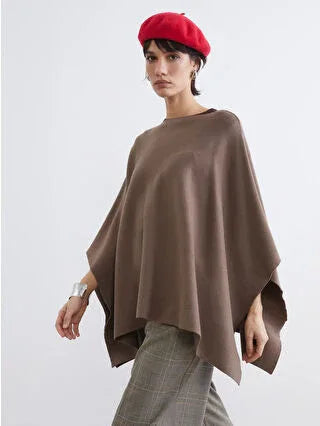 Beige Crew Neck Oversize Women's Knitted Poncho - alotasawkli